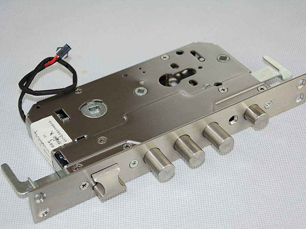 米林24小时上门开锁公司