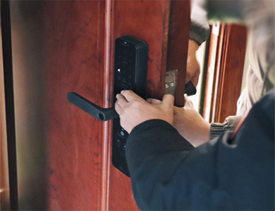 米林24小时上门开锁公司